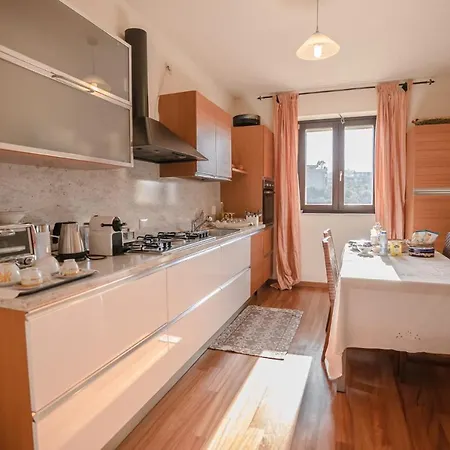 Maria Di Venere Bed & Breakfast 4*