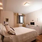 Maria Di Venere Nocleg ze śniadaniem 3*