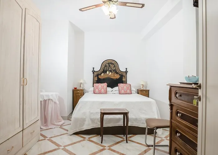 ベッド・アンド・ブレックファスト Maria Di Venere 4*